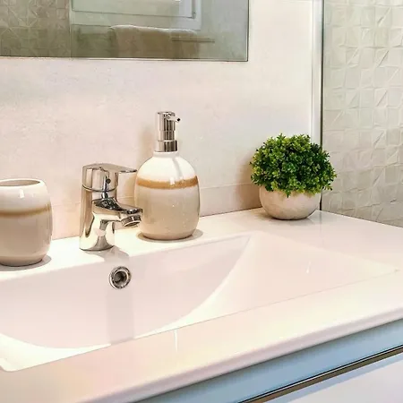 Arden Townhouse Tenerife *