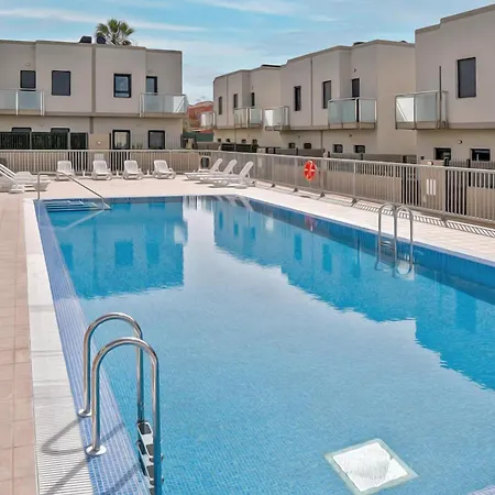 Modern Townhouse Rosas - Costa Del Silencio Holiday home *