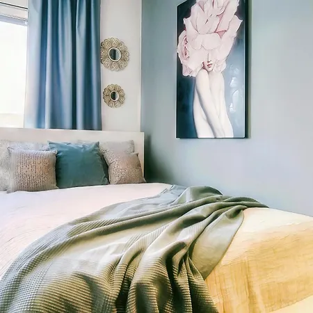 펜션 Arden Townhouse Tenerife 아로나