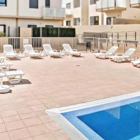 펜션 Arden Townhouse Tenerife 아로나